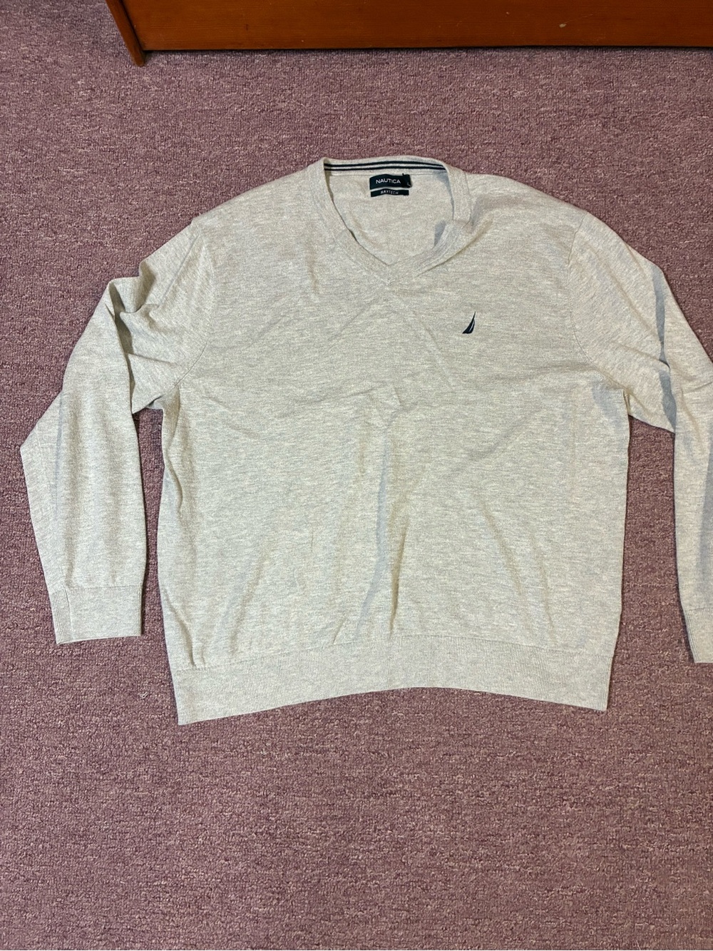 Nautica Men’s Heather Light Gray V-Neck Sweater with Embroidered Logo